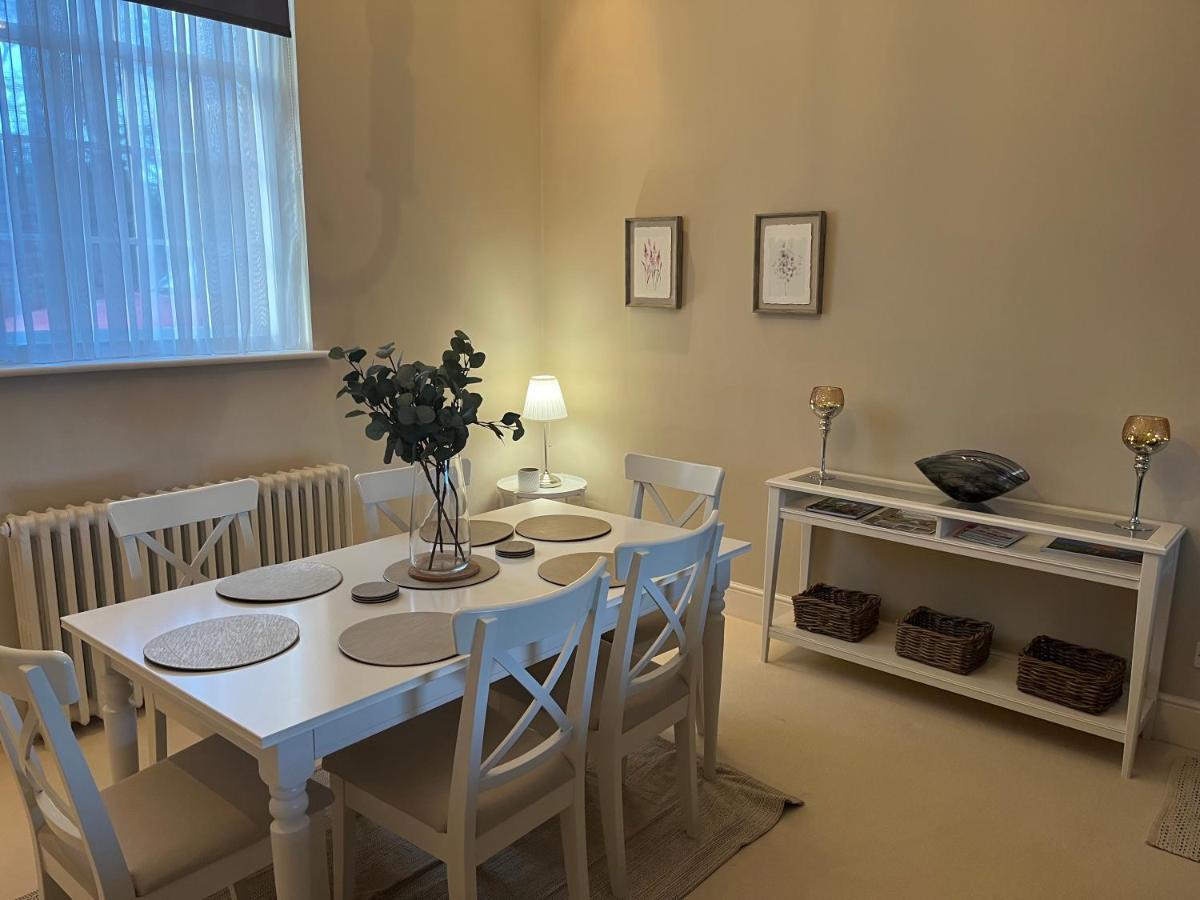 Choristers Mews: Luxury Cottage A Stones Throw From The Cathedral! Lincoln Exteriér fotografie