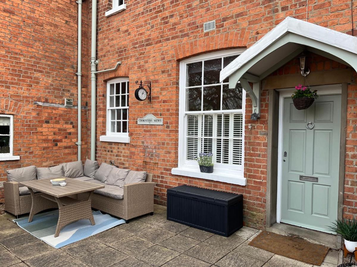 Choristers Mews: Luxury Cottage A Stones Throw From The Cathedral! Lincoln Exteriér fotografie