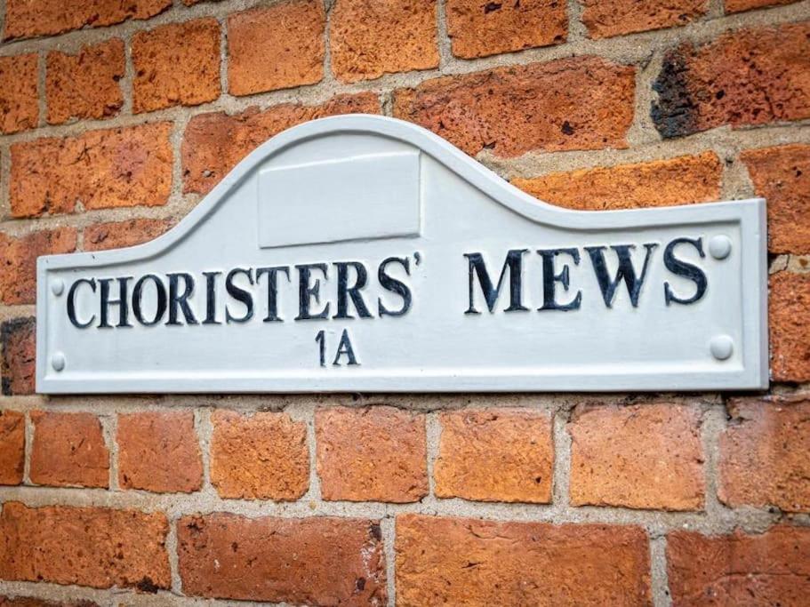 Choristers Mews: Luxury Cottage A Stones Throw From The Cathedral! Lincoln Exteriér fotografie